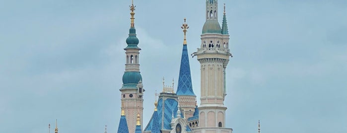 Shanghai Disney Resort is one of 上海(Shanghai) 令和Ver.