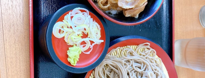 つか蕎麦 is one of 立ち食いそば.