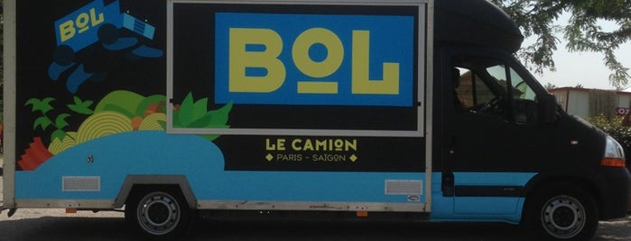 Le Camion Bol is one of A tester.