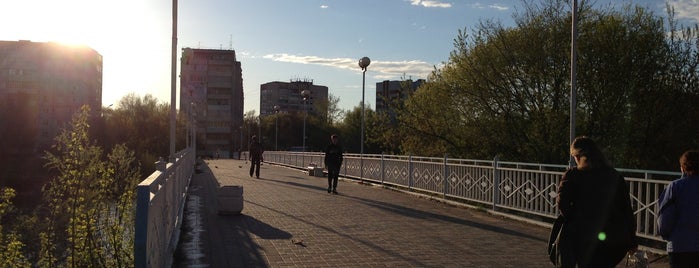 Пешеходный мост is one of Ульяновск city.