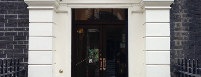 Jesmond Hotel is one of London's best budget hotels.