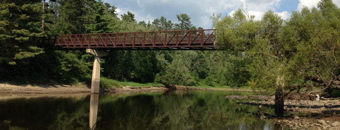 Bill Powers Memorial Trail Bidge is one of Bridges of Itasca County.