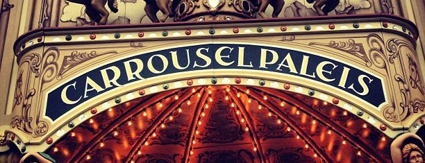 Carrousel Paleis is one of De Efteling.