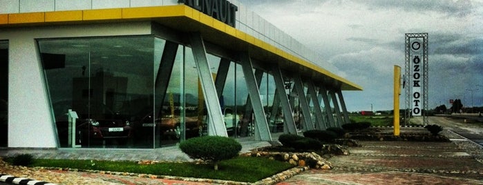Özok Renault Plaza is one of สถานที่ที่ Bego ถูกใจ.