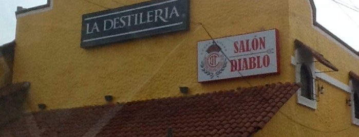 La Destileria is one of restaurantes.