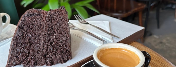 Honest Chocolate Café is one of ☕️🎂🌭 Bakery, Café, Snacks & Desserts 🌭🎂☕️.