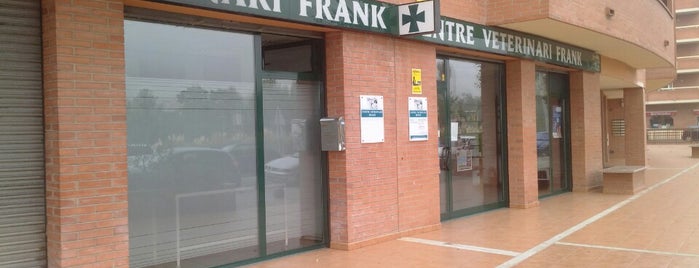 Veterinari Frank is one of Mascotes.