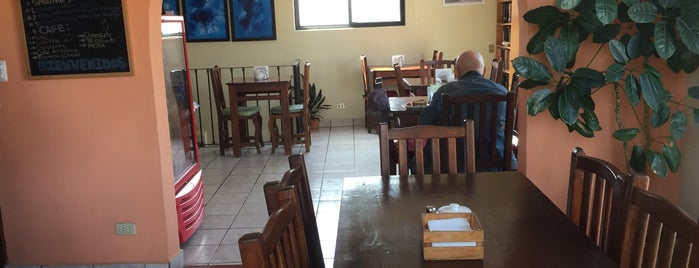 Cafe Media Naranja is one of Food in San Miguel de Allende.
