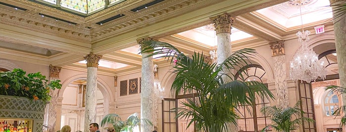 The Oak Room at The Plaza Hotel is one of Manhattan.