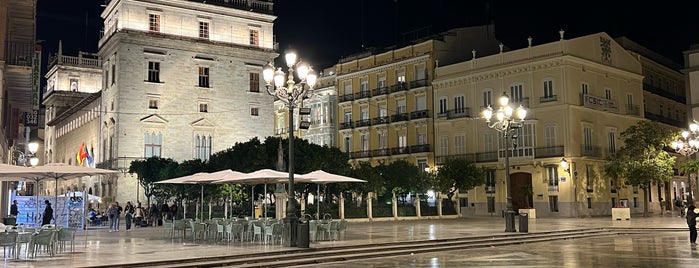 Plaça de la Mare de Déu de la Pau is one of Valencia.