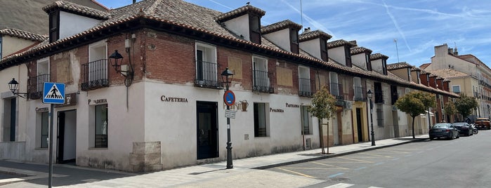 Aranjuez is one of Escapadas.