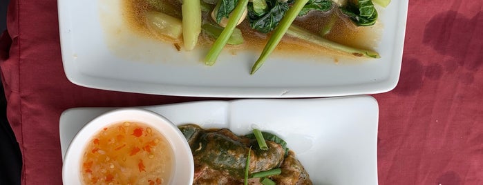 Kimly Restaurant is one of phnom penh.
