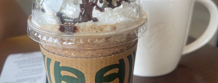 Starbucks is one of The 15 Best Places for Vanilla in Bangkok.