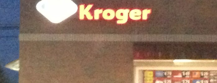Kroger Fuel Center is one of Lugares favoritos de Megan.