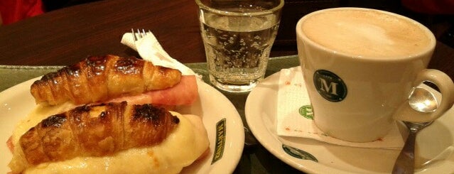 Café Martínez is one of Maritoさんのお気に入りスポット.