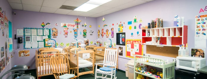 Little Angels Learning Center is one of Locais curtidos por Jim.