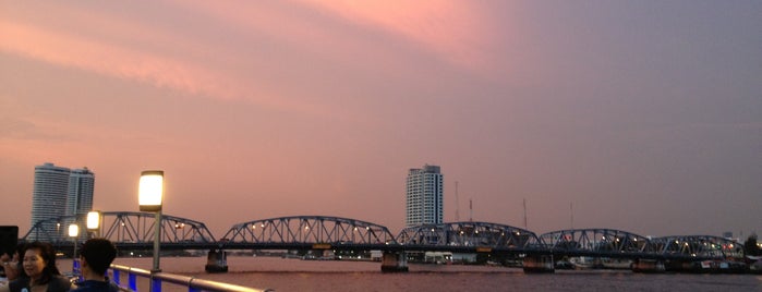 Riverside Bangkok Cruise is one of BANGkok.