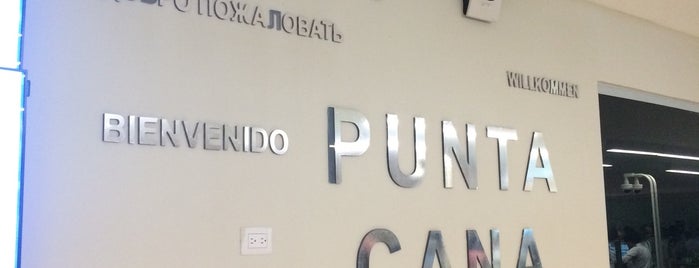 Punta Cana International Airport (PUJ) is one of Locais curtidos por Joe.