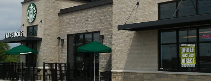 Starbucks is one of Tempat yang Disukai Lee Ann.