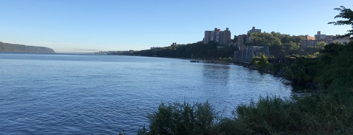 Inwood Lookout is one of Kimmie: сохраненные места.