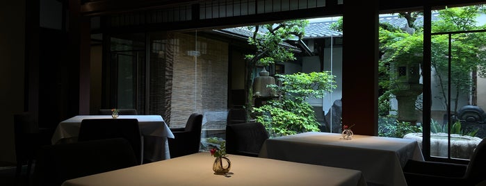 フレンチレストランMOTOI is one of Kyoto.