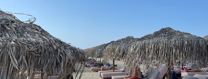 Kahlua Beach Bar is one of Naxos!! ❤.