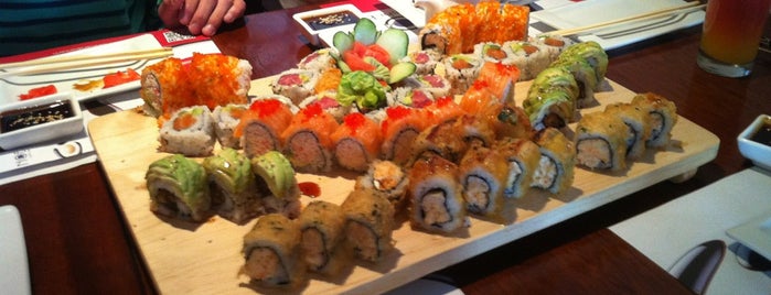 Noe Sushi Bar is one of Food & Fun - Quito.