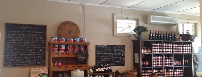 Long Track Cafe and Pantry is one of Patrick'in Beğendiği Mekanlar.