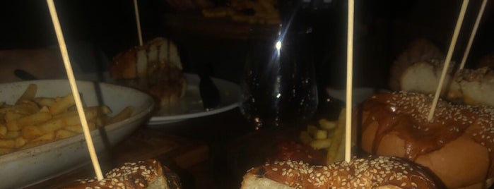 Gürkan Şef •SteakHouse• is one of Locais salvos de Foodie 🦅.