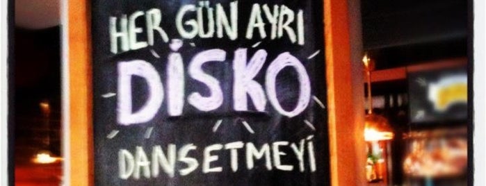 Gaga Manjero is one of pub&loş&içki.