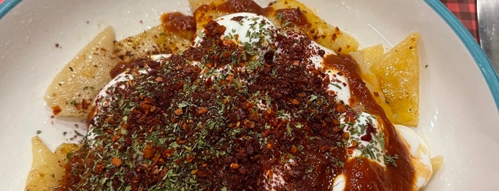 Cümcük Restoran is one of oruc'un Beğendiği Mekanlar.
