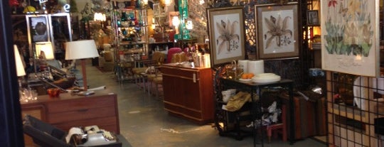 Lula B's is one of Thrifty Vintage Antiquing!.