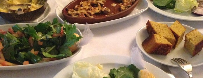 Taka Karadeniz Mutfağı is one of Yemek.