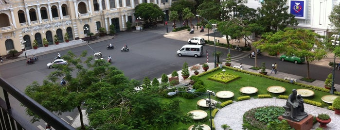The Rex Hotel is one of Saigon Ho Chi Min -.