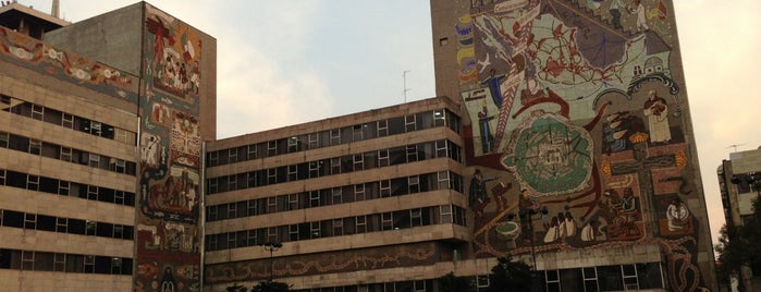 Secretaría  de Comunicaciones y Transportes is one of Eduardo 님이 좋아한 장소.