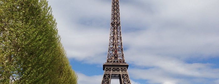 Bistrot de la Tour Eiffel is one of paris.