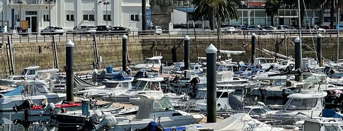 Porto de Ferrol is one of habituales en ferrol.