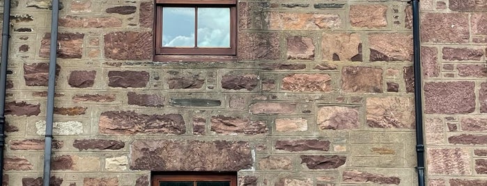 Ullapool Bookshop is one of Lieux qui ont plu à J.