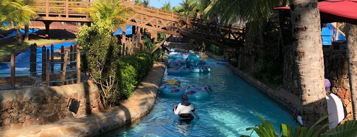 Piscina de Onda is one of Karina'nın Beğendiği Mekanlar.