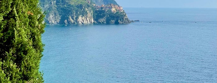 Parco Nazionale delle Cinque Terre is one of Elise'nin Kaydettiği Mekanlar.