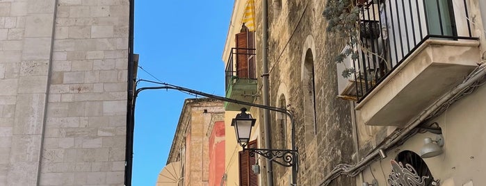 Arco della Meraviglia is one of Апулия.
