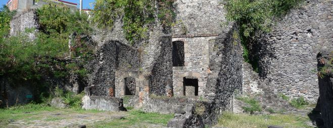 Ruines du Figuier is one of Ruines de Saint-Pierre.