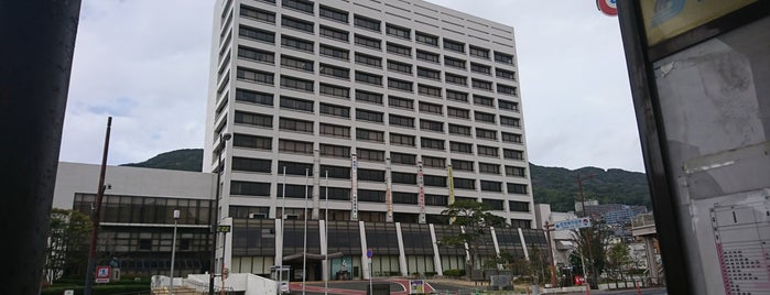 Sasebo City Hall is one of 日本の市の人口順位トップ100.