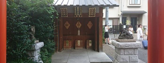 葵神社（東照宮） is one of 東京23区(東部除く)の行ってみたい神社.
