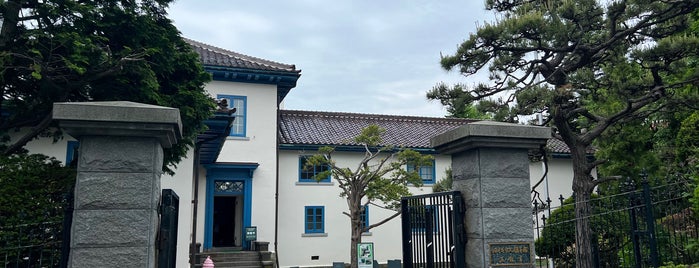 Former British Consulate of Hakodate is one of Tempat yang Disukai Hideo.