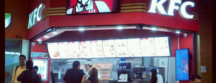 KFC is one of Orte, die Mauricio gefallen.
