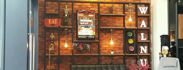 Walnut Cafe & Bar is one of Coffee & Brunch ☕️.