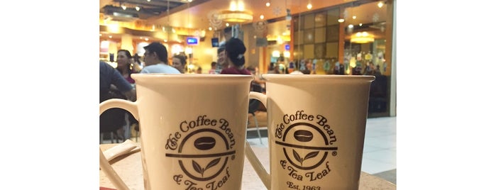 The Coffee Bean & Tea Leaf is one of Must-visit Food in Cebu City.