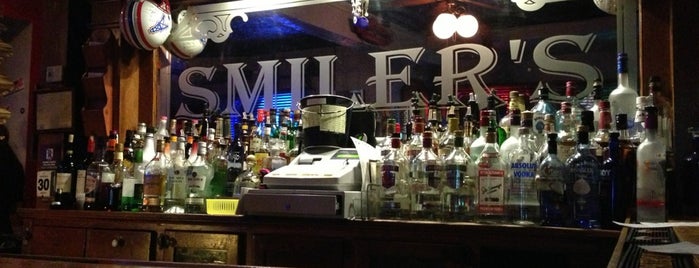 Smiler's Grill and Bar is one of Pilgrim 🛣'ın Beğendiği Mekanlar.