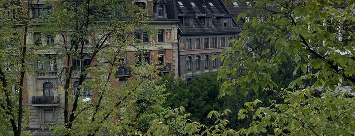 Renaissance Lucerne Hotel is one of Ren.